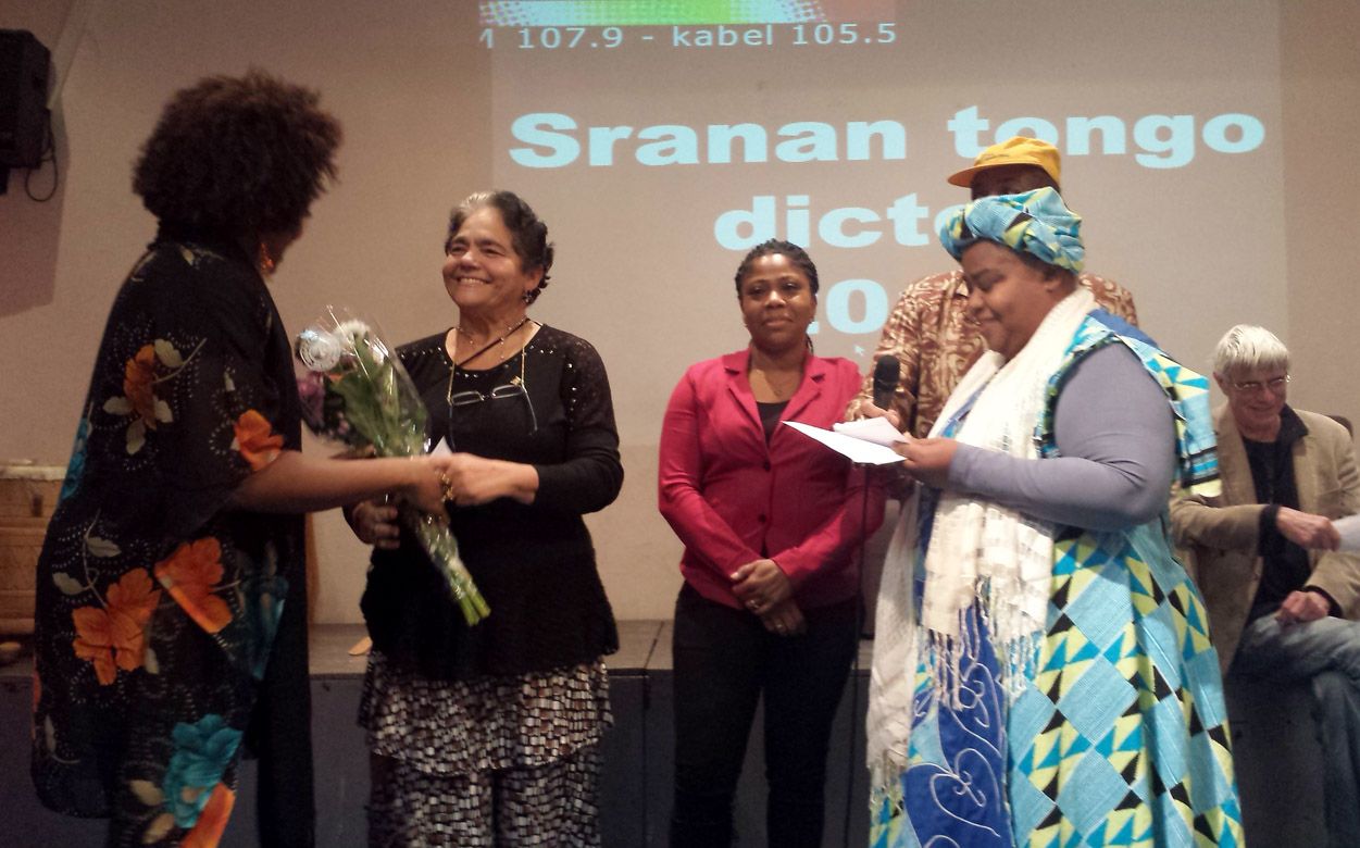 Winnaars Sranantongo dictee Amsterdam 2015